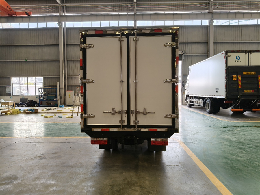 |L(fng);݇(gu)܇(ch)-{(ln)С܇(ch)